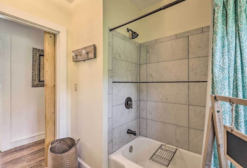 Fish, Bike & Hike: Blue Ridge Cottage!