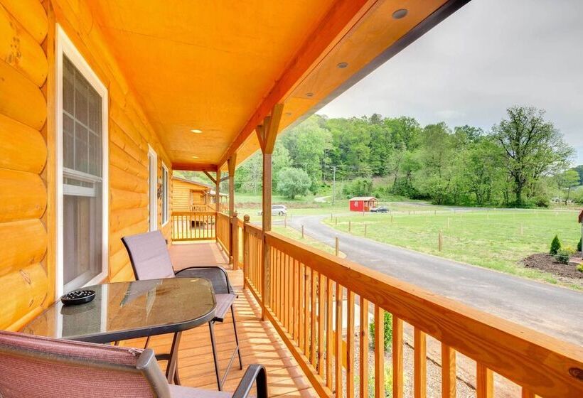 Cozy Bryson City Cabin ~ 6 Mi To Harrah S Casino!