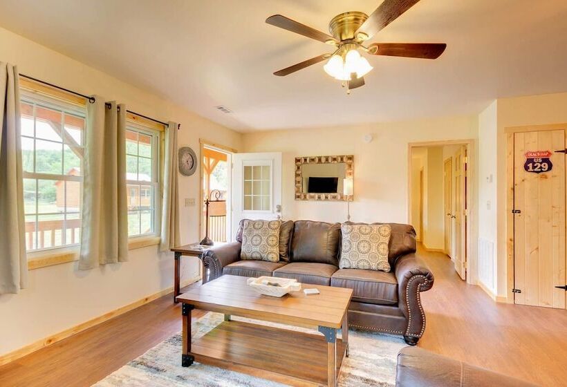 Cozy Bryson City Cabin ~ 6 Mi To Harrah S Casino!