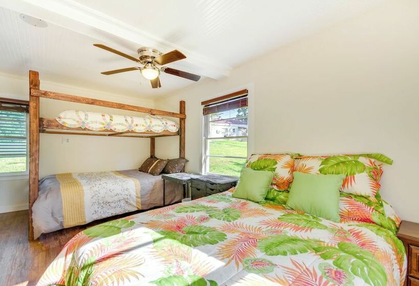 Cozy Henderson Hideaway: Fish, Hike, & Boat!