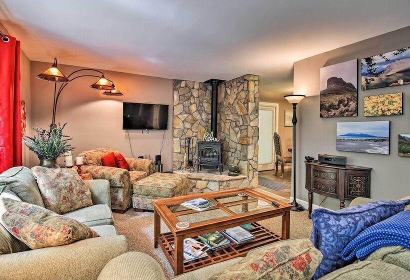 Cozy Hideaway W/ Grill, 17 Mi To Asheville