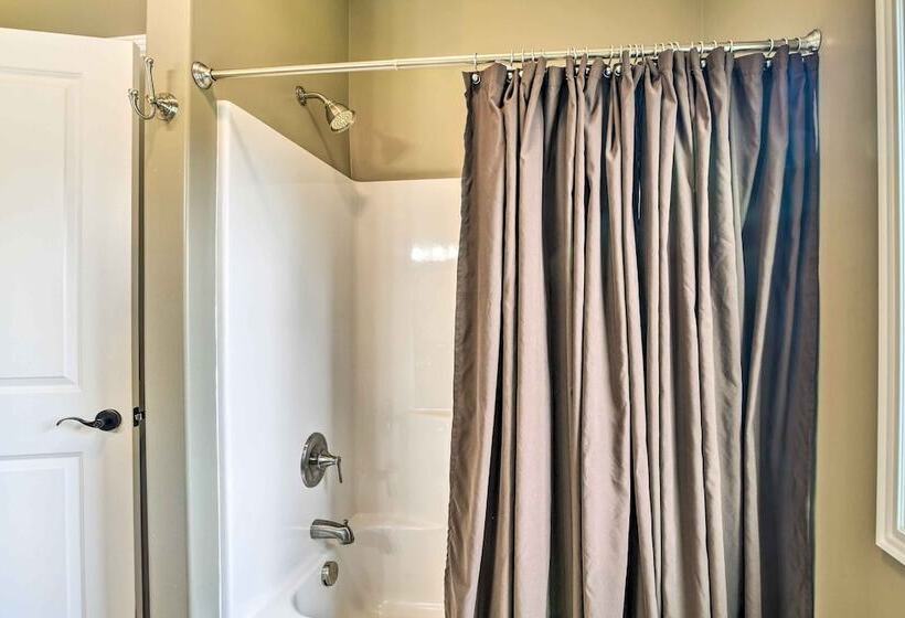 Cozy Home W/ Patio, 2 Mi To Dale Hollow Lake!