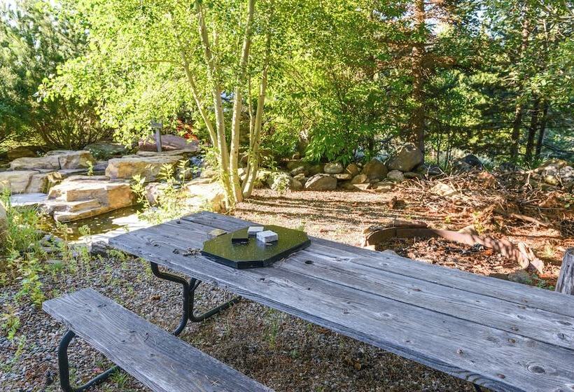 Cozy Island Park Cabin, 20 Mi To Yellowstone!