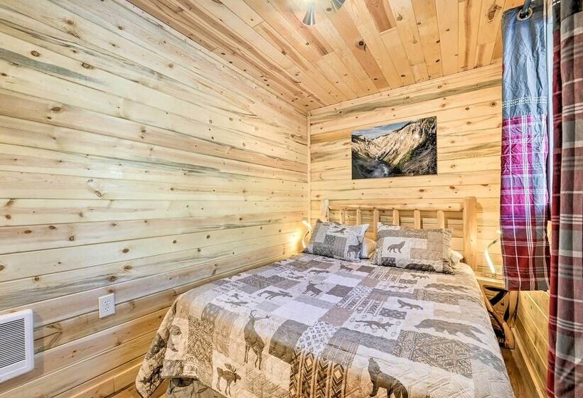 Cozy Island Park Cabin, 20 Mi To Yellowstone!