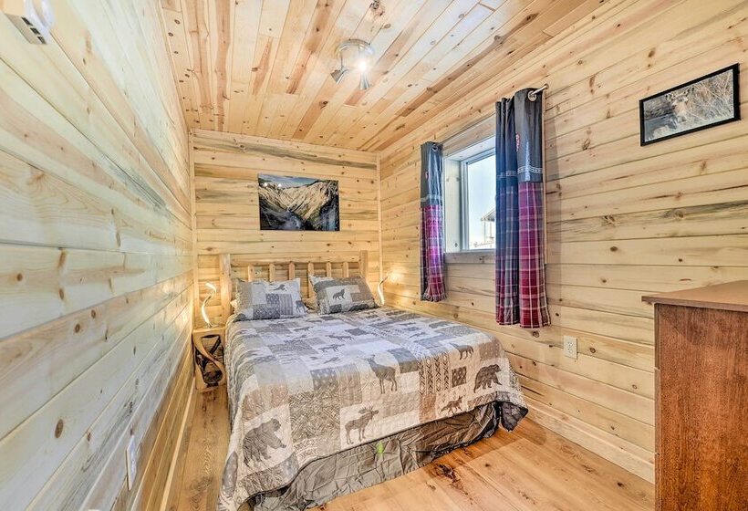 Cozy Island Park Cabin, 20 Mi To Yellowstone!