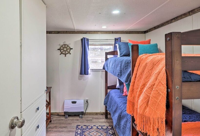 Cozy Lakeside Home W/ Lake & Mountain Views!