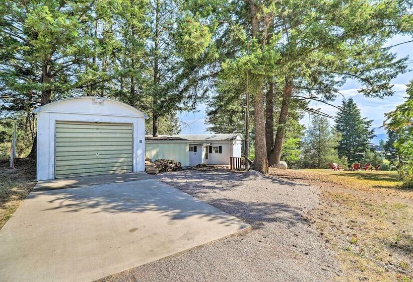 Cozy Lakeside Home W/ Lake & Mountain Views!