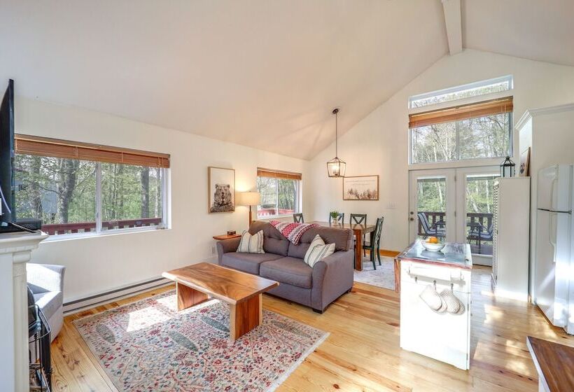 10 Mi To Sugar Mountain: Cozy Newland Cabin!