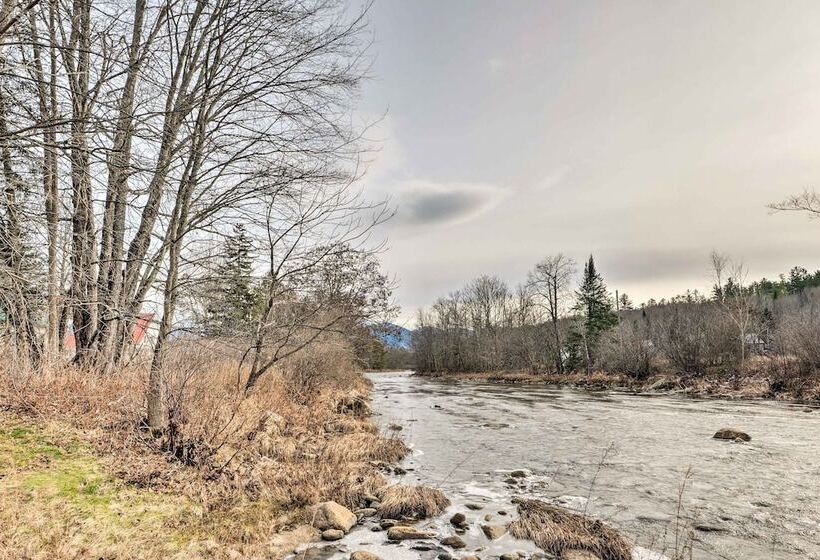 Cozy Franconia Cottage W/ Community Pool & Hot Tub