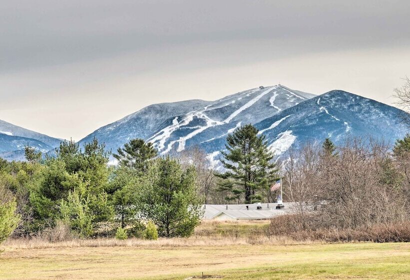 Cozy Franconia Cottage W/ Community Pool & Hot Tub