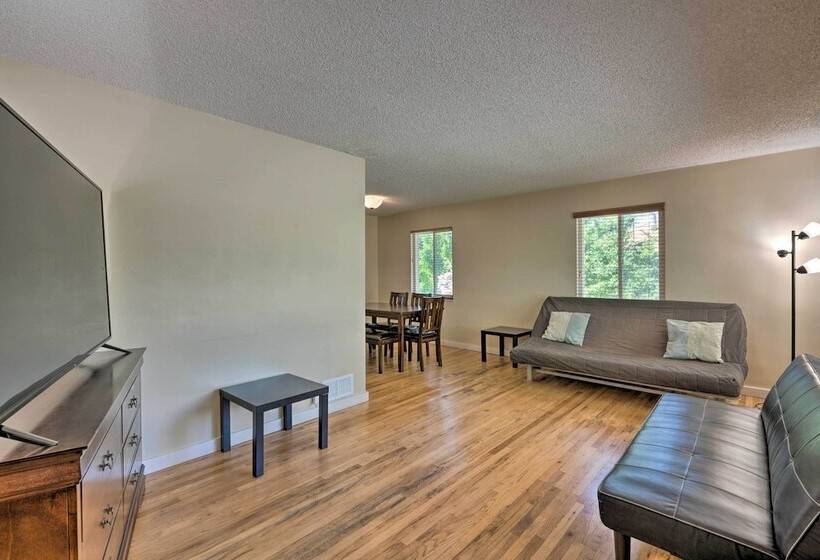 Cozy Salt Lake City Home: Hike, Ski & Explore!