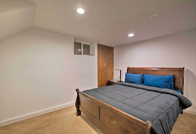 Cozy Salt Lake City Home: Hike, Ski & Explore!