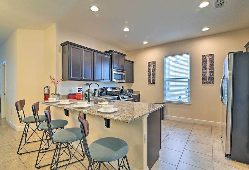 Game Room: Disney Themed Resort Home In Davenport!