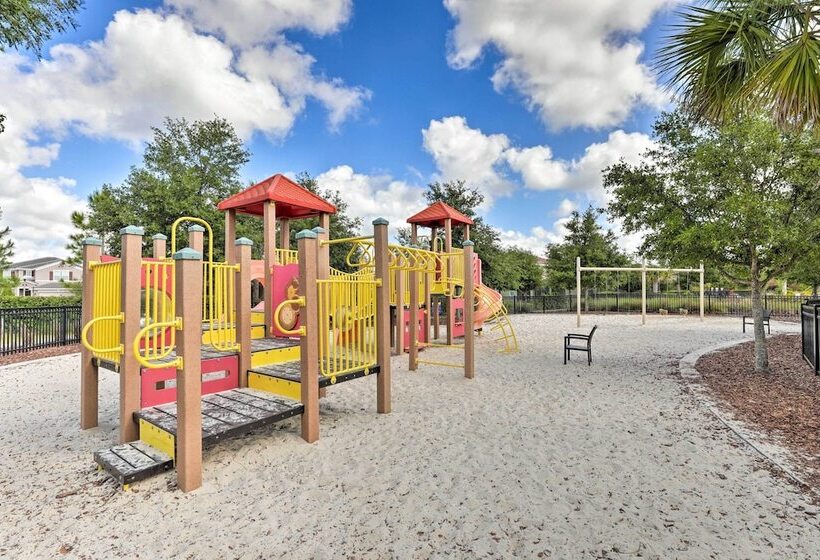 Game Room: Disney Themed Resort Home In Davenport!