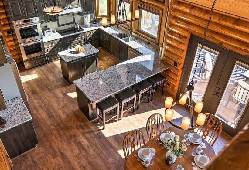 Dreamy Kanab Cabin W/ Hot Tub & Panoramic Views!