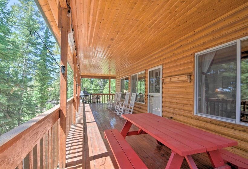 Duck Creek Village Cabin Near National Forest!