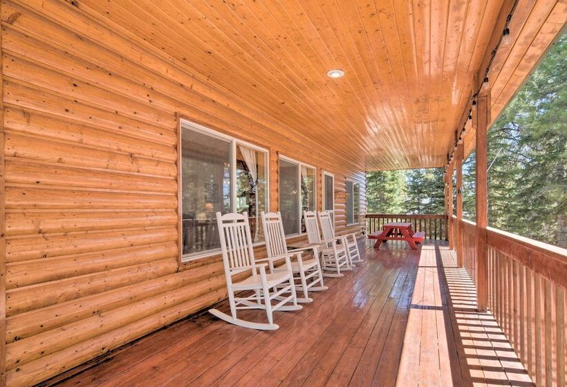 Duck Creek Village Cabin Near National Forest!