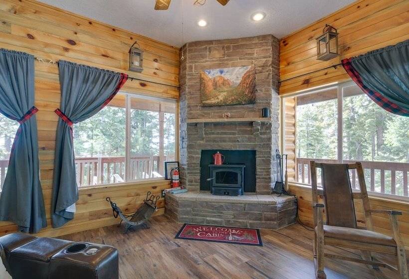 Duck Creek Village Cabin Near National Forest!