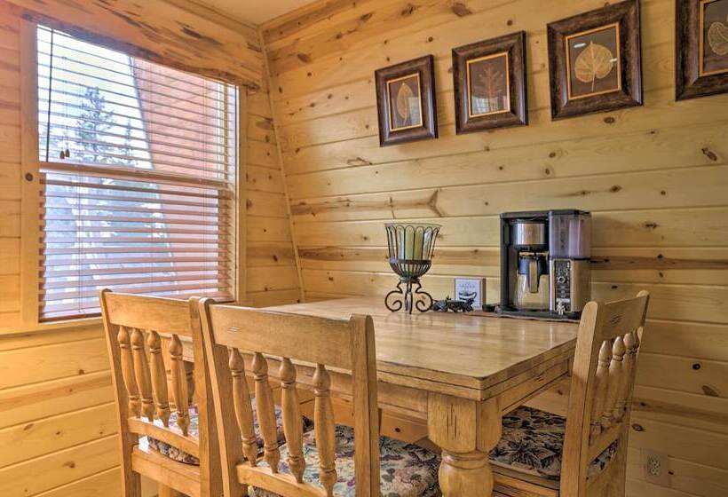 Duck Creek Village Cabin: Ski, Hike & Fish!
