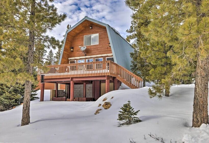 Duck Creek Village Cabin: Ski, Hike & Fish!