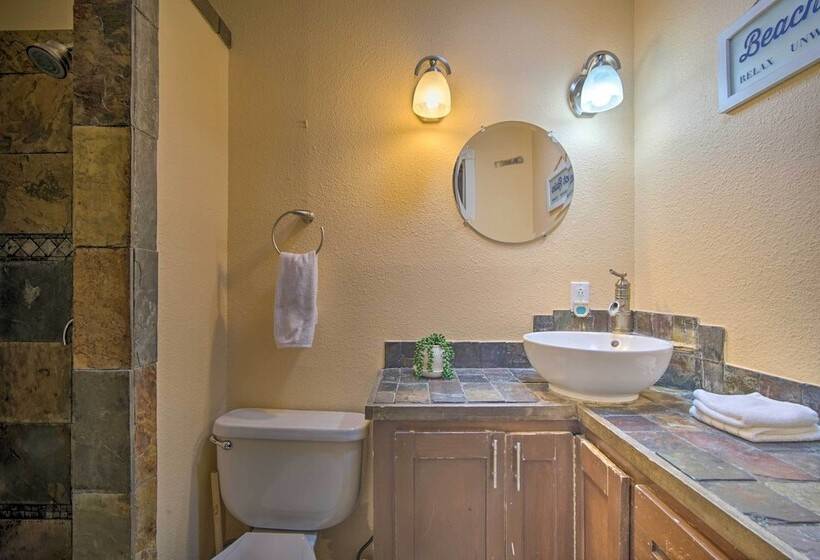 El Paso Home W/ Bbq Grill 4 Mi To Sunland Park!