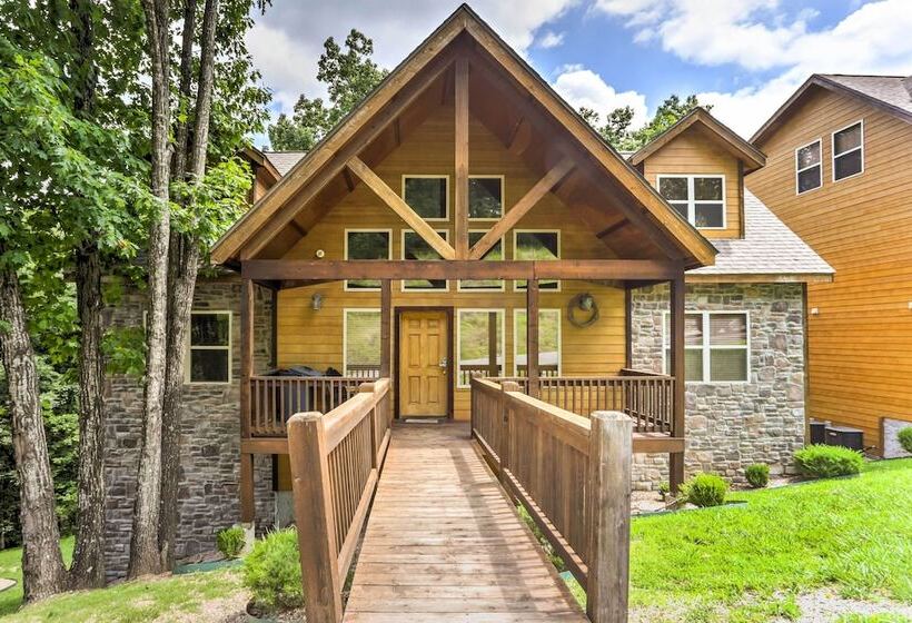 Branson Home W/ Game Room, Near Silver Dollar City