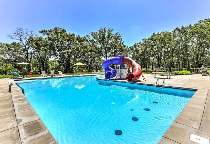 Branson Home W/ Game Room, Near Silver Dollar City