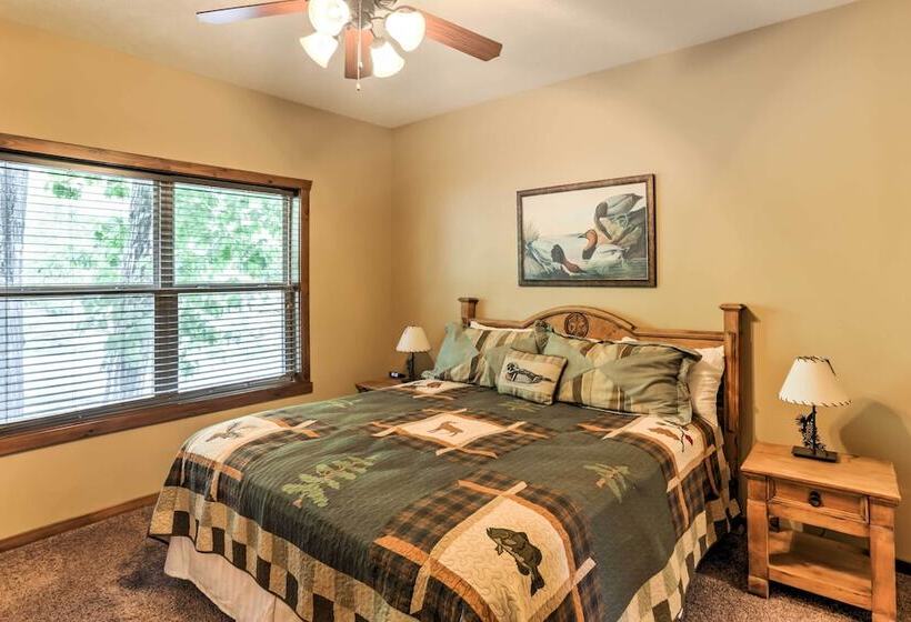 Branson Home W/ Game Room, Near Silver Dollar City