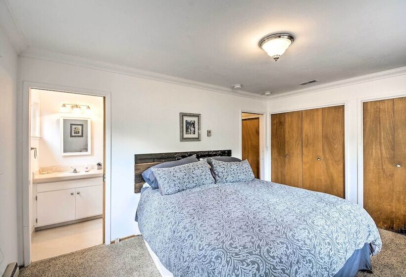 Furnished Deck & Nat L Forest Views: Arnold Cabin