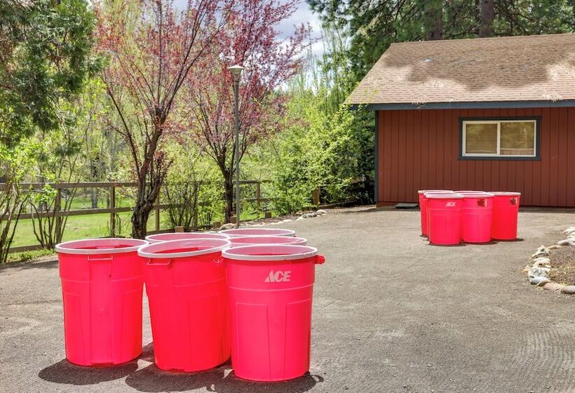 Furnished Deck & Nat L Forest Views: Arnold Cabin