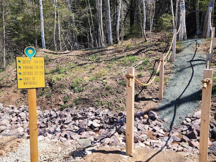 Explore Munising Alger Falls