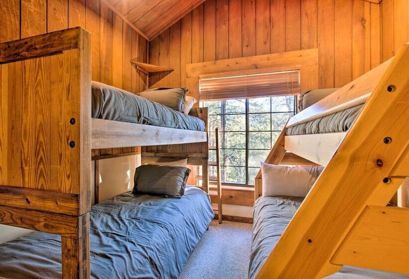 Family Cabin W/ Hot Tub: 1 Mi To Angel Fire Resort