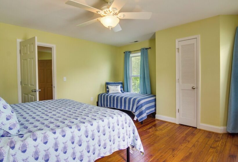 Family Friendly Cambridge Home W/ Fire Pit!