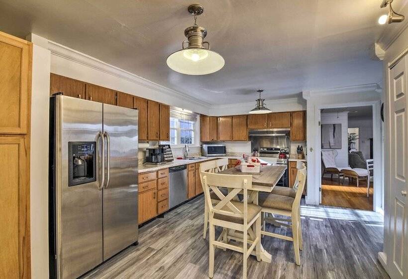 Family Friendly Knoxville Home: Close To Ut!