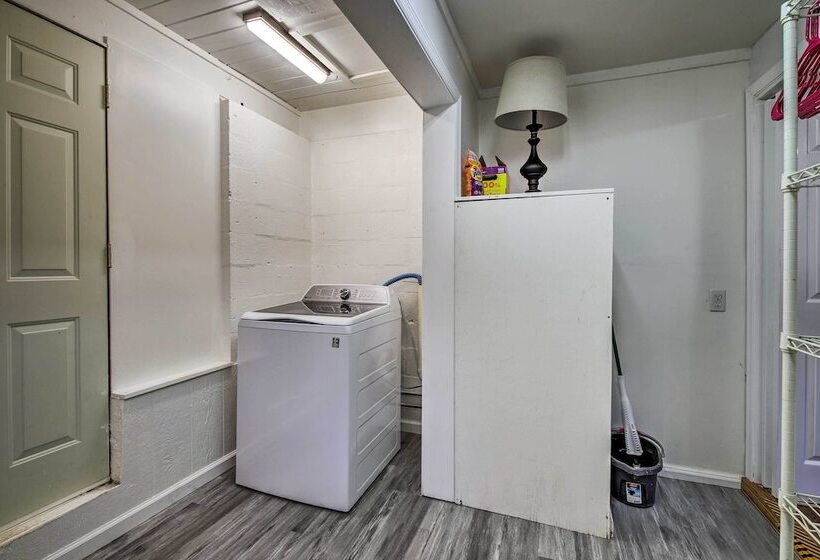 Family Friendly Knoxville Home: Close To Ut!