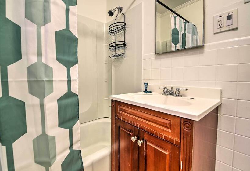 Family Friendly Knoxville Home: Close To Ut!