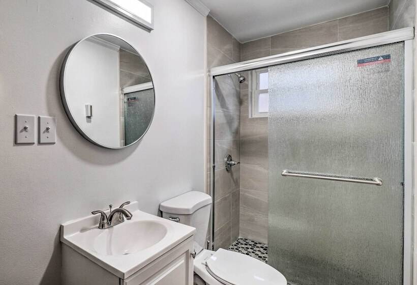 Family Friendly Knoxville Home: Close To Ut!