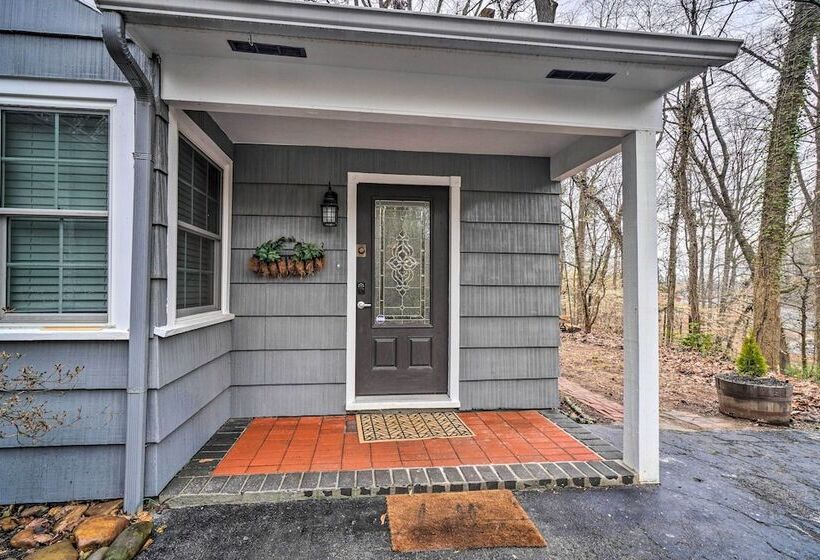 Family Friendly Knoxville Home: Close To Ut!