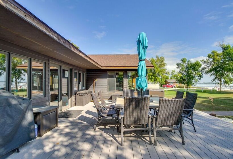 Family Friendly Ottertail Home On Rush Lake!