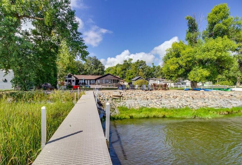 Family Friendly Ottertail Home On Rush Lake!