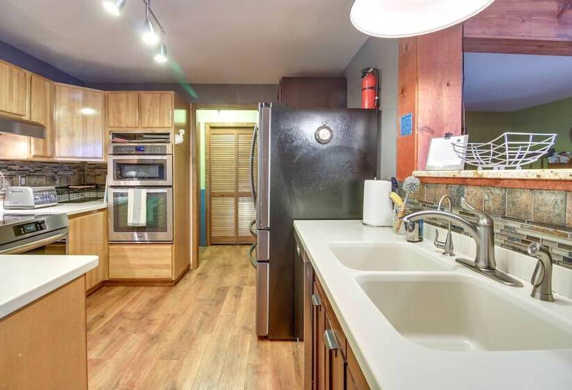 Family Friendly Ottertail Home On Rush Lake!