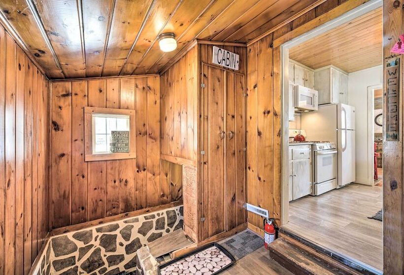 Family Home   Walk To Town & Balsam Lake!