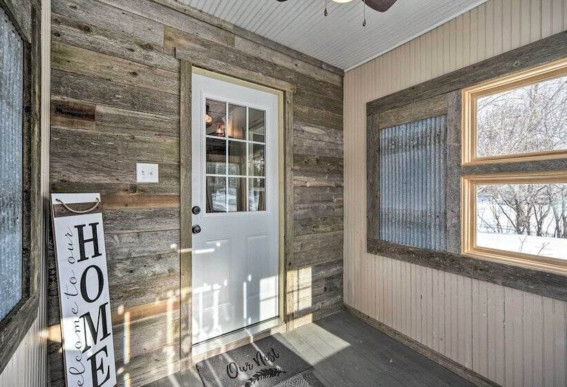 Family Home   Walk To Town & Balsam Lake!