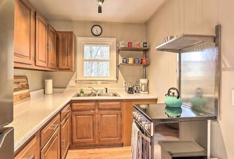 Fireside Lodge: A Frame In Bryce Resort W/ Decks