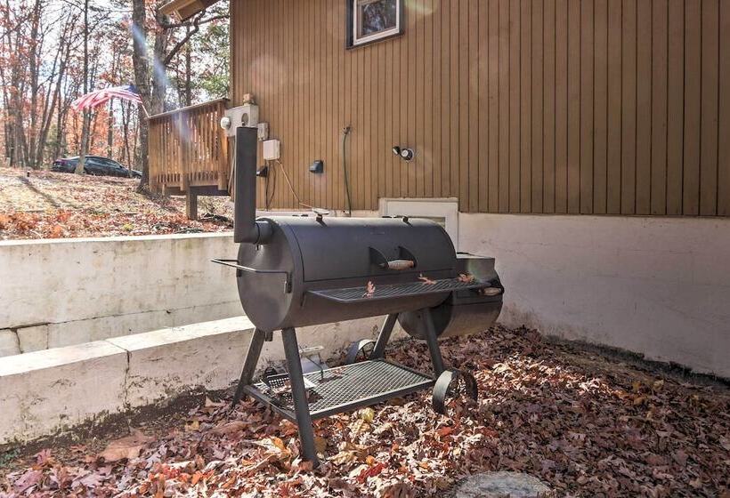 Fireside Lodge: A Frame In Bryce Resort W/ Decks