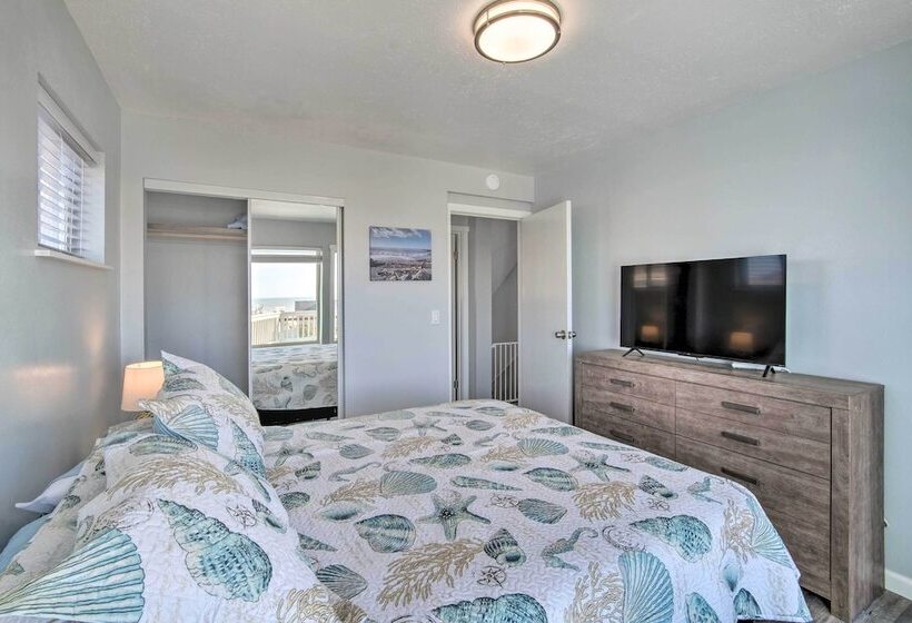 Gold Beach Home W/ Hot Tub, 1/4 Mi To Beach!