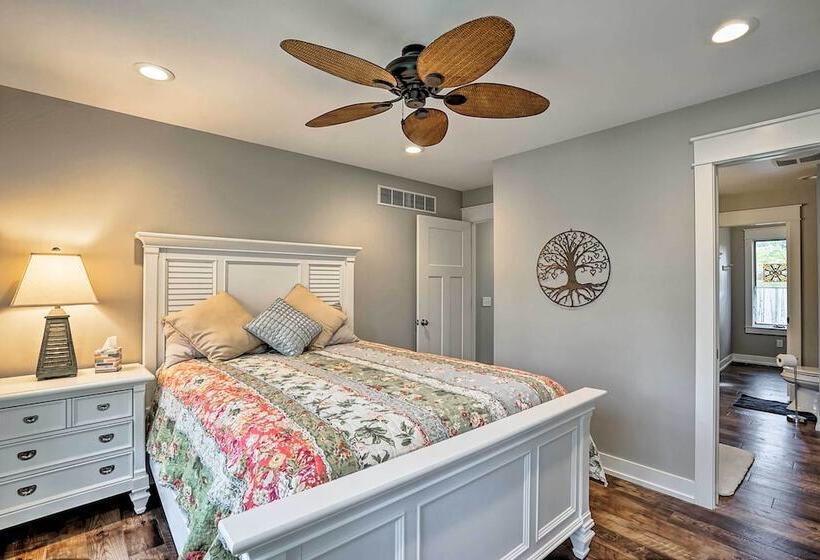 Grand Rapids Area Lakefront House W/ Dock