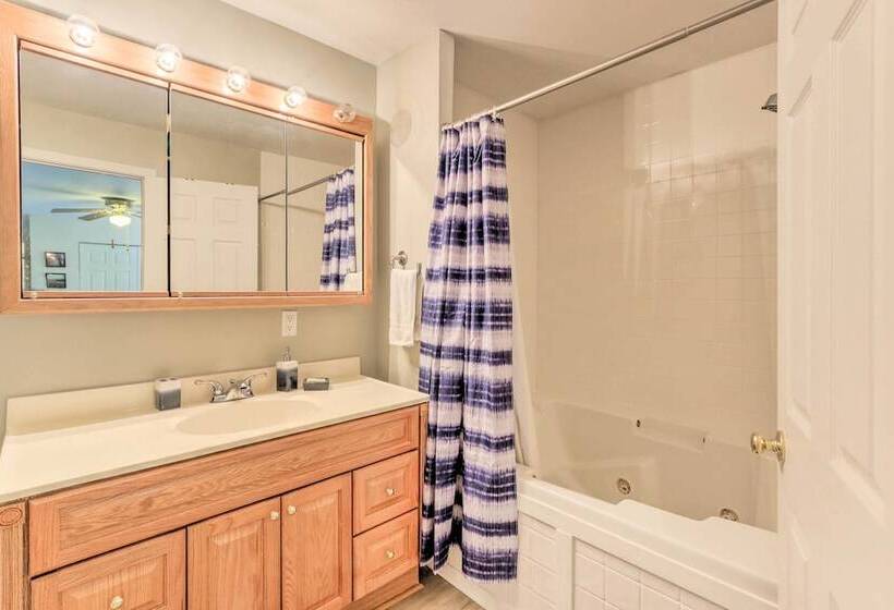 Harpers Ferry Cabin Walk To Private Lake!