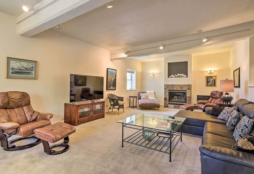 Historic Dtwn Loveland Home: Expansive Patio!