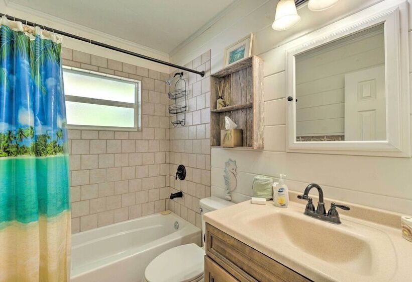 Cortez Home Near Anna Maria Island   Wfh Friendly!